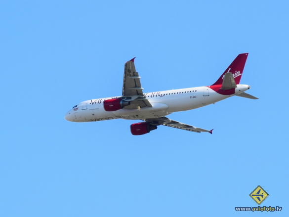 Airbus A320-214